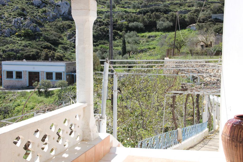 La Villa Di Zazopetra Menetaí Zewnętrze zdjęcie